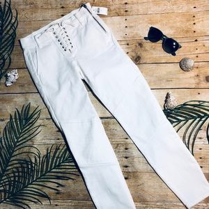 Gap 1969 24R True Skinny White Jeans